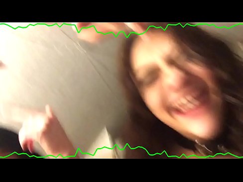 ❤️ Dua celana dalam seksi berambut cokelat yang emosional tetap menjadi bajingan yang aneh ️❌ Video seks di id.nudexxx.ru ️❤